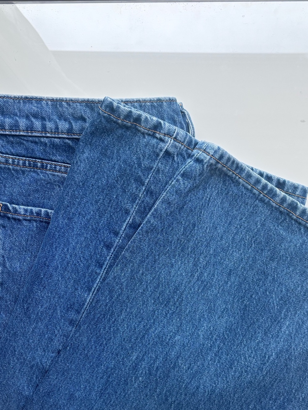 Banana Republic Mid-Rise Loose Stovepipe Jeans - Picture 10 of 10